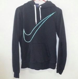 Nikes Girls Medium Sweatshirt